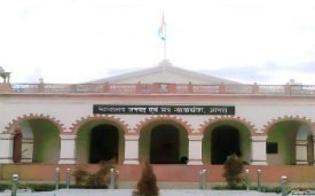 आगरा के समस्त न्यायालय सात दिन बंद रहेंगे, 25 से 31 तक शीतकालीन अवकाश   