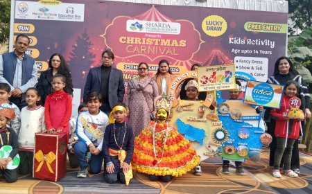 क्रिसमस कार्निवल: डांस, ड्राइंग, फैशन में चमके नन्हें सितारे   
