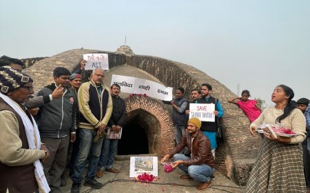 छीपीटोला शाही हमाम के विध्वंस पर हाईकोर्ट का स्टे