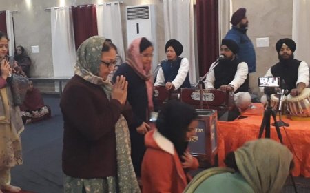 शहीदी समागम में बड़े साहिबजादों की शहादत को सुन भर आई आंखें   