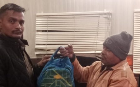 ऒटो चालक धीरज ने मिसाल पेश कर दी   