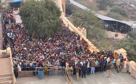 वृंदावन-बरसाना में भीड़ तो उमड़ी पर दर्शन में दिक्कत नहीं आई   