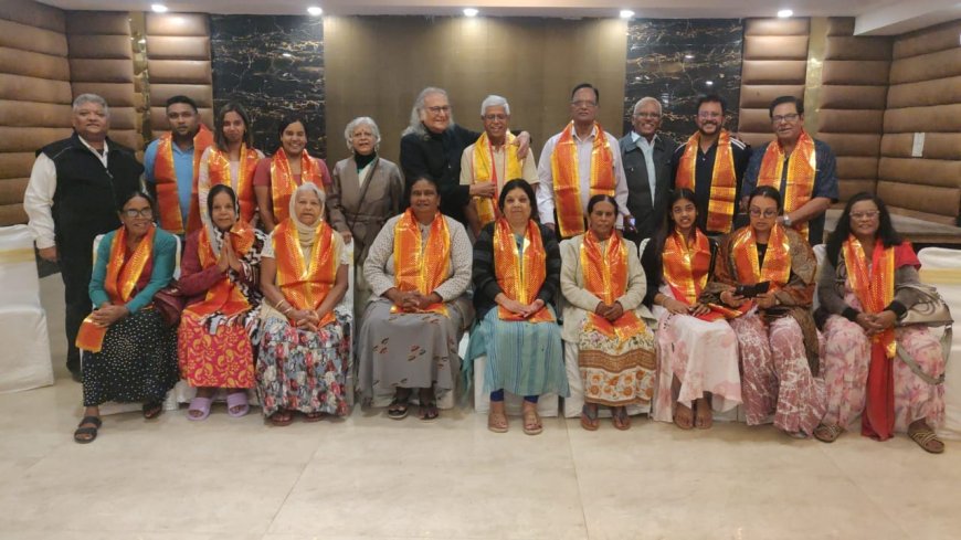 माॊरीशस के दल ने आज सुबह किये श्रीकृष्ण जन्मभूमि के दर्शन,