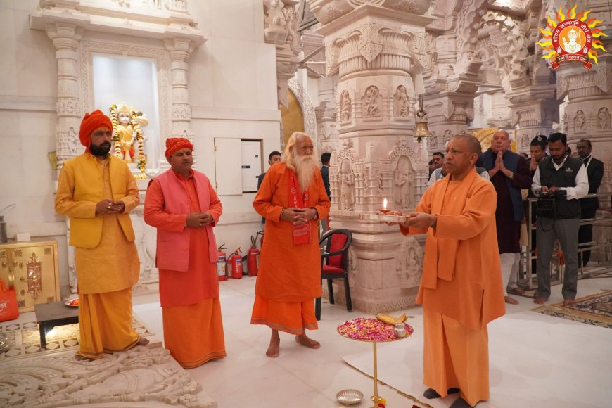 योगी का बड़ा बयान- बाबर के समय के जीन्स आज भी मौजूद, आपको बांटकर काटने का और कटवाने का पूरा इंतजाम कर रहे हैं