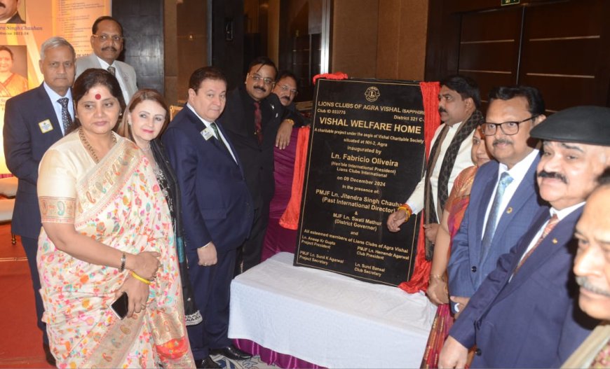 लॊयंस के इंटरनेशनल प्रेसिडेंट ने रखी वेलफेयर होम की आधारशिला, ताज भी देखा