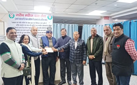 नववर्ष पर भाई की स्मृति में बहन ने दान की एम्बुलेंस   