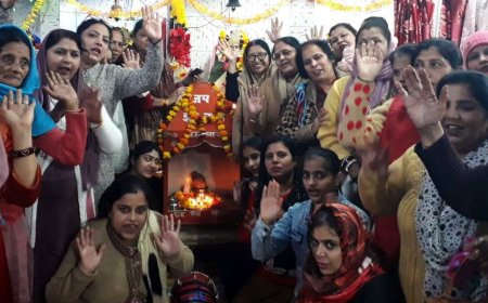 मातृशक्ति ने ज्योति प्रज्ज्वलित कर की सभी के मंगल की कामना    