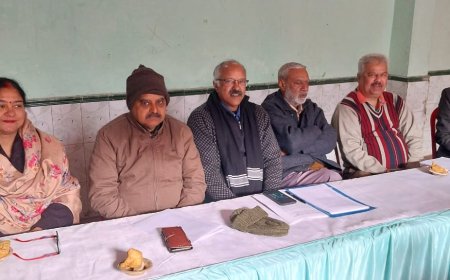 मालगोदाम के मामले में आगरा के जनप्रतिनिधि चुप क्यों हैं?   