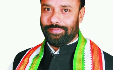 आगरा के वरिष्ठ कांग्रेस नेता विजय शर्मा इंटक के नए प्रदेश अध्यक्ष