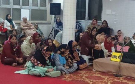 गुरु नानकदेव से गुरु गोविंद सिंह के प्रकाश पर्व तक चला लड़ीवार पाठ