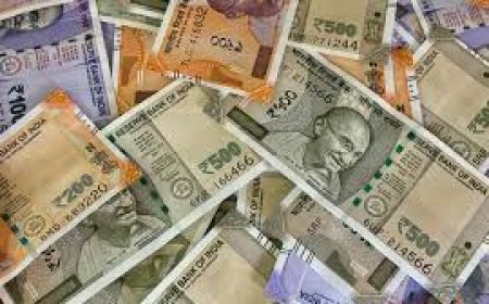 रुपया आज चारों खाने चित, आल टाइम निचले स्तर पर पहुंचा