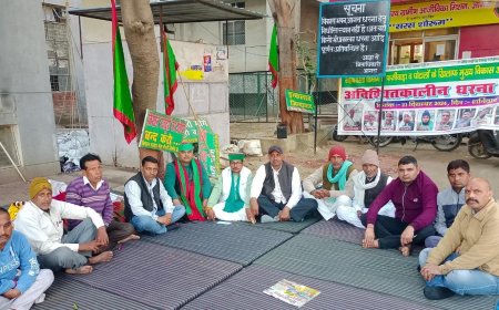 आवासीय समिति में फर्जी ऒडिट पर मुकदमा दर्ज, किसान नेता का अनशन जारी