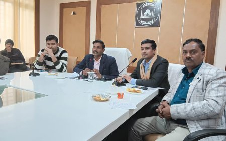 आगरा में हीट स्ट्रोक से बचाव को एक्शन प्लान, रेड अलर्ट, ग्रीन कवर, स्कूलों में वाटर बेल    