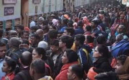रेलवे ने दो दिन में 700 से अधिक ट्रेनें चलाकर श्रद्धालुओं को पहुंचाया घर