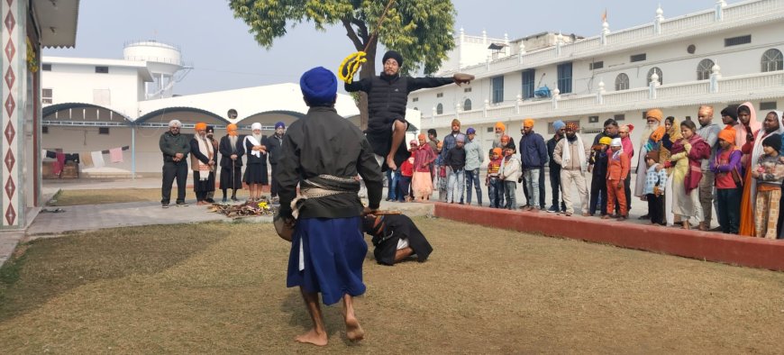 नगर कीर्तन में रंजीत अखाड़ा और बच्चियां के युद्ध कला करतब रोमांचित करेंगे