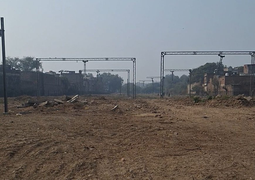 सीईसी ने मालगोदाम की जमीन की परतें उधेड़ दीं