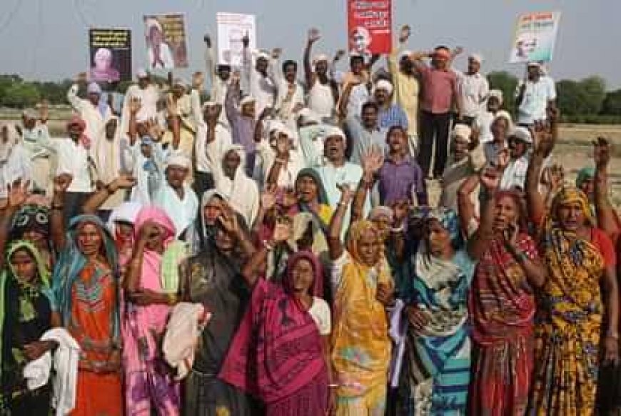 सीएम से मुलाकात के बाद इनर रिंग रोड से किसानों ने धरना किया समाप्त