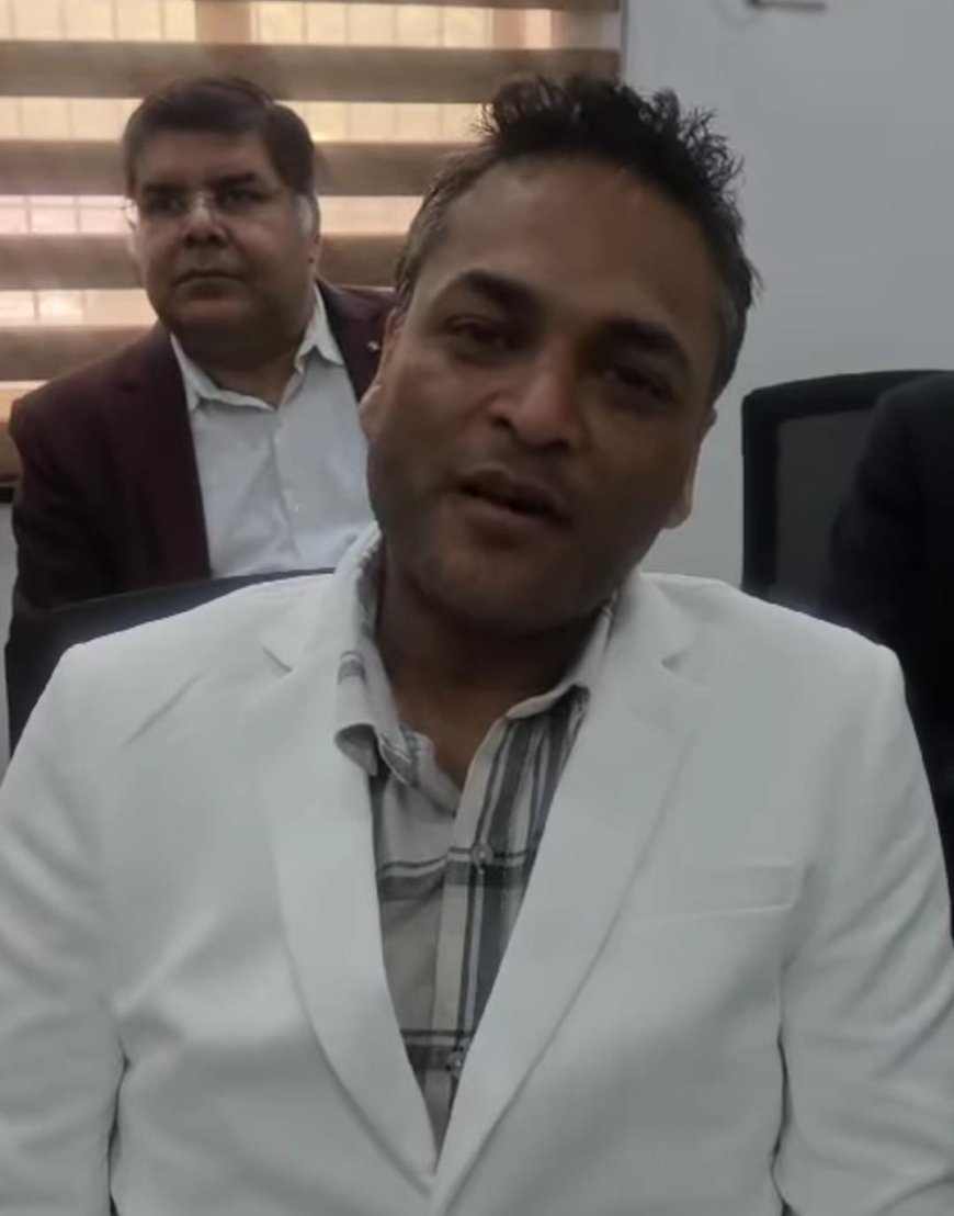 इंस्पेक्टर की पत्नी की गाड़ी से गाड़ी टच होने पर डॊक्टर को थप्पड़ जड़े, हवालत में डाला