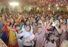 श्रीमद् भागवत कथा में अजन्मे के जन्म पर झूमे भक्त, गूंजी बधाइयां