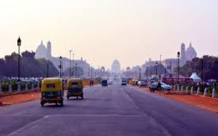 अंतिम दौर में बहुत रोमांचक हो चला है दिल्ली का चुनावी घमासान