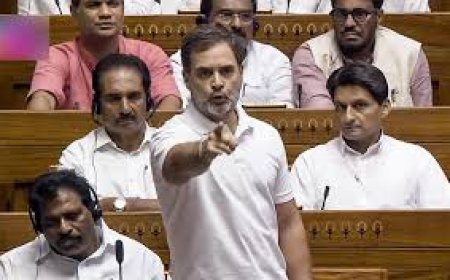 ऑपरेशन सिंदूर पर राहुल गांधी की गर्जना: न विपक्ष को मजबूती मिली और न देश को दिशा