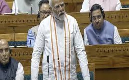 पीएम का गांधी परिवार पर तीखा अटैक, एससी-एसटी के एक ही परिवार के तीन सांसद हुए कभी
