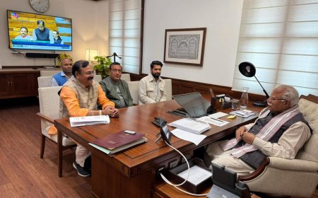 खट्टर ने सीकरी क्षेत्र की नगर पालिकाओं व नगर पंचायतों में विकास कार्यों के प्रस्ताव मांगे