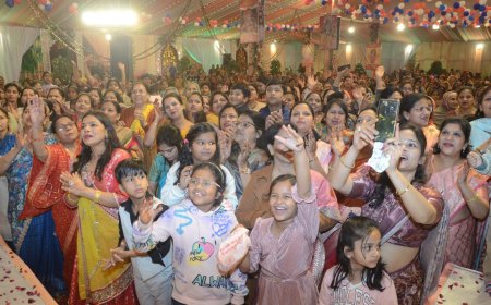 श्रीमद् भागवत कथा में अजन्मे के जन्म पर झूमे भक्त, गूंजी बधाइयां