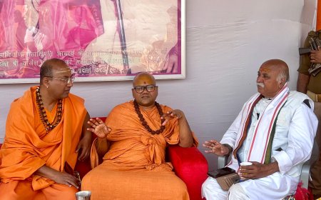 प्रयागराज महाकुम्भ में श्रीमनःकामेश्वर मंदिर के शिविर का समापन