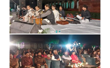 साबरी ब्रदर्स की क़ब्बलियों पर झूमे लोग