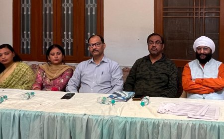 स्कूल बस में बच्चे से थूककर जूते चटवाए, चांटे जड़े, ट्रोमा में है मासूम