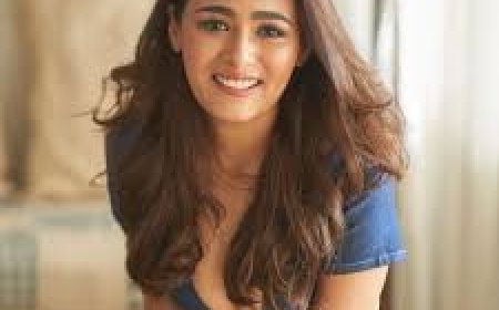 कपड़े बदलते समय मेरी वैन में घुस गए थे-शालिनी