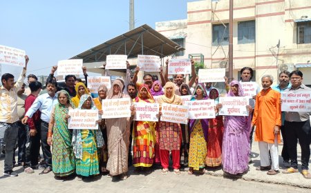 चार बाग और नगला नंदा में स्कूलों के पास शराब की दुकानें, विरोध प्रदर्शन