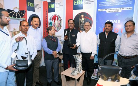 फुटवियर बाजार में भारत को वर्ल्ड लीडर बनाने के लिए बास्केट को बढ़ाने की जरूरत: पूरन डावर