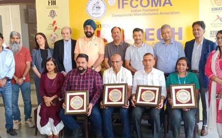 शू-टेक आगरा में हुए 450 करोड़ रुपये के कारोबारी अनुबंध