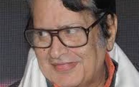 नहीं रहे दिग्गज अभिनेता, फिल्म निर्देशक और निर्माता मनोज कुमार