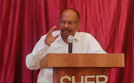 श्रीमदभगवत गीता  ऊर्जा और कर्त्तव्य बोध की अमर प्रेरणा