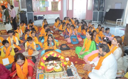 बच्चों के मुख से गूंजा भए प्रकट कृपाला, दीनदयाला कौशल्या हितकारी