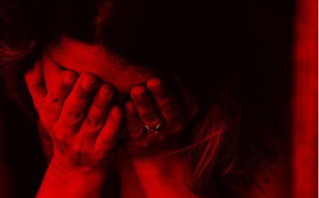 शारीरिक शोषण और गर्भपात कराने के आरोप में दरोगा पर मुकदमा