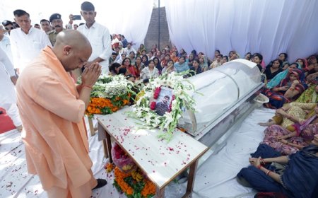 पहलगाम आतंकी हमलाः कानपुर में शुभम की अंतिम विदाई के समय हर आंख नम थी