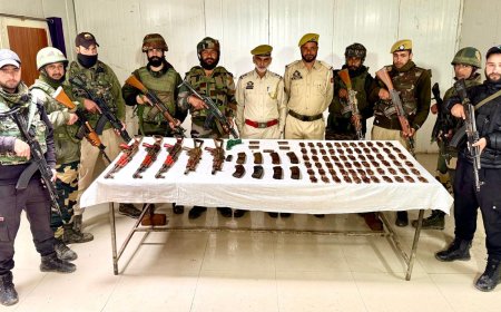 कश्मीर के लोकल आतंकियों की नई लिस्ट में 14 नाम, माछिल में आतंकी ठिकाना ध्वस्त