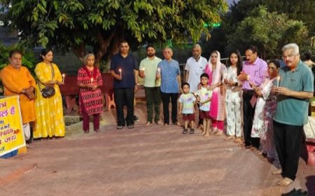 यमुना आरती स्थल पर रिवर कनेक्ट कैंपेन ने पहलगाम आतंकी हमले के खिलाफ जताया आक्रोश