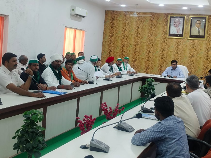 टोरेंट पावर के खिलाफ किसानों का 25 अप्रैल से कमिश्नरी में बेमियादी धरना