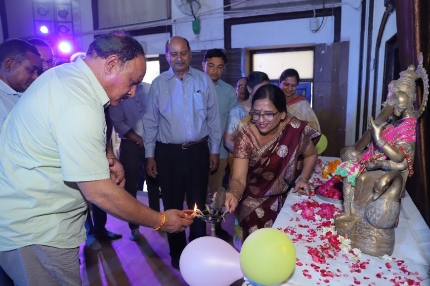 "बायोएक्सीलरेट 2025" में उत्साह और उमंग, आगरा कॉलेज में आयोजन