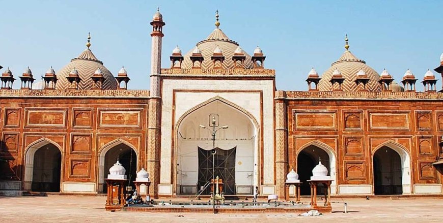 सुरक्षा पर सवालः जामा मस्जिद में नापाक हरकत 18 घंटे बाद पता चल पाई