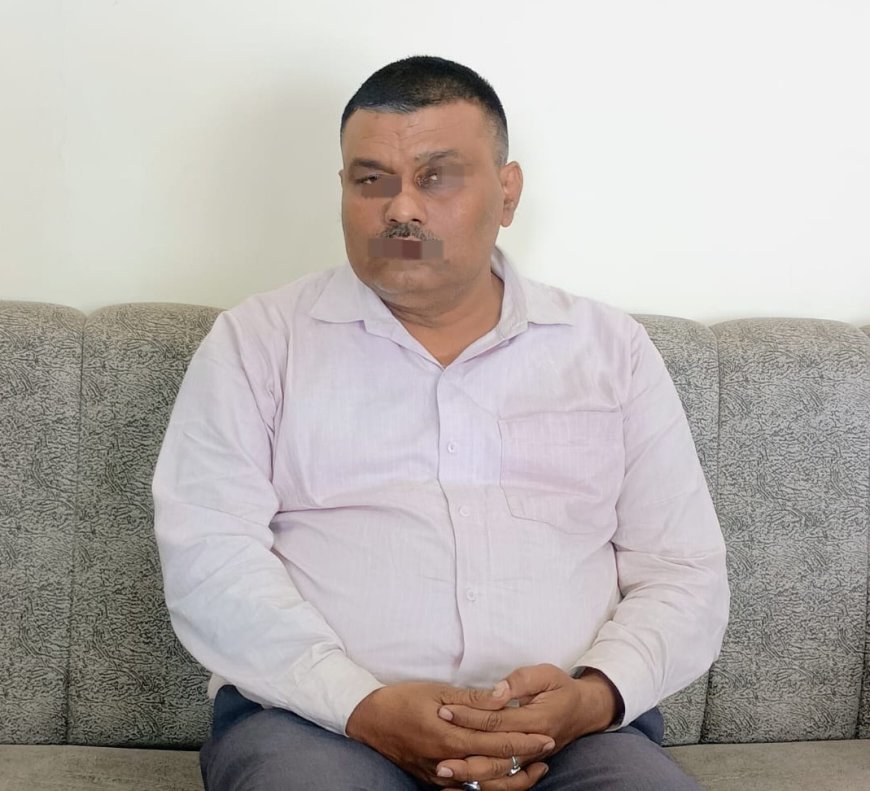 बरेली में टेक्सटाइल इंस्पेक्टर रिश्वत लेते रंगे हाथ गिरफ्तार