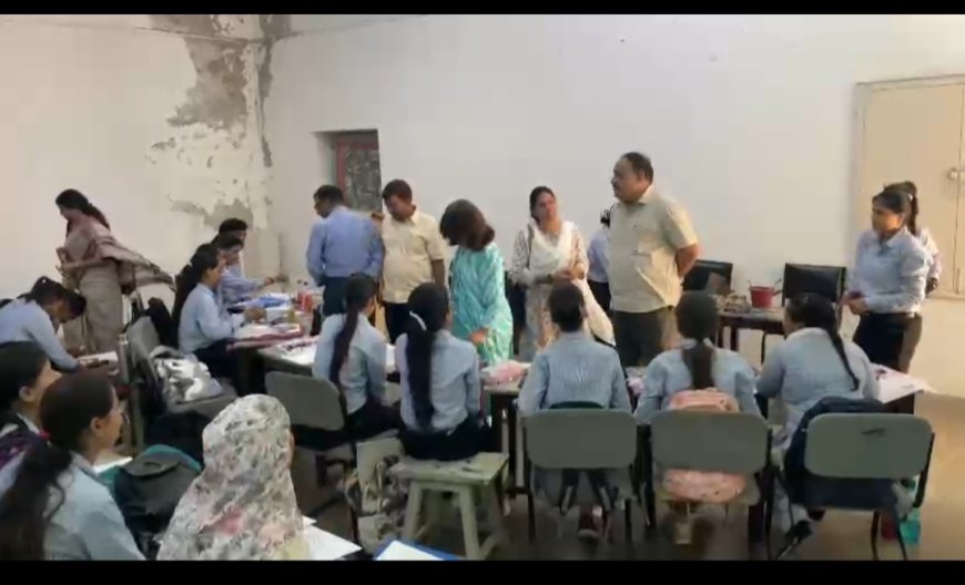 आगरा कॊलेज के चित्रकला विभाग में सेमिनार और कार्यशाला, कला एवं संस्कृति पर केंद्रित रही प्रस्तुतियां