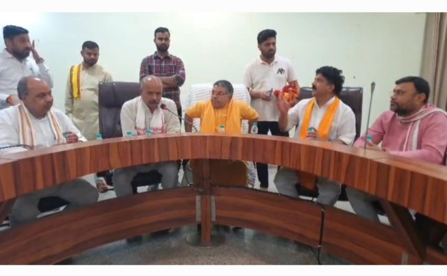 आगरा पहुंचे गौ सेवा आयोग अध्यक्ष बोले- गौ आधारित खेती किसानों के लिए वरदान