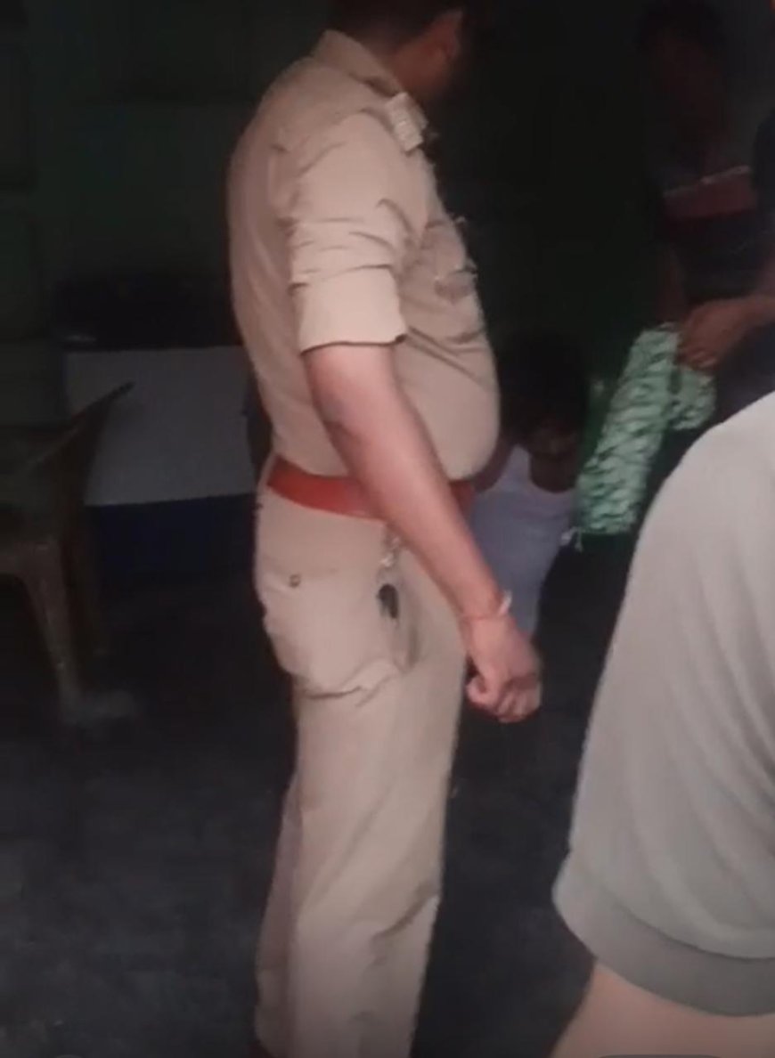 युवक ने कुंडे से लटककर आत्महत्या की, पुलिस जुटी जांच में