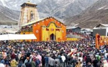 श्रद्धा और उल्लास के बीच खुले बाबा केदारनाथ के कपाट, मुख्यमंत्री धामी भी रहे मौजूद